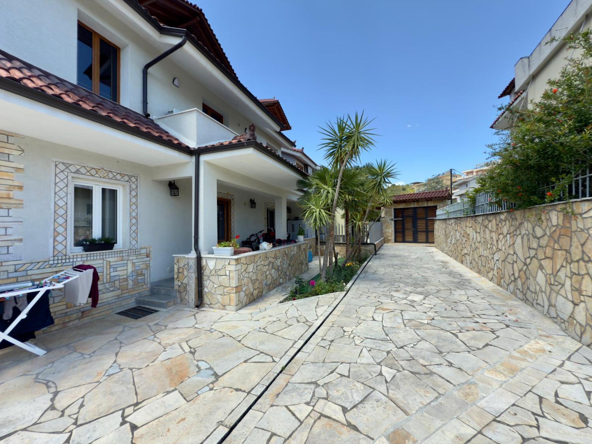 Villa Ida Apartments Vlorë エクステリア 写真