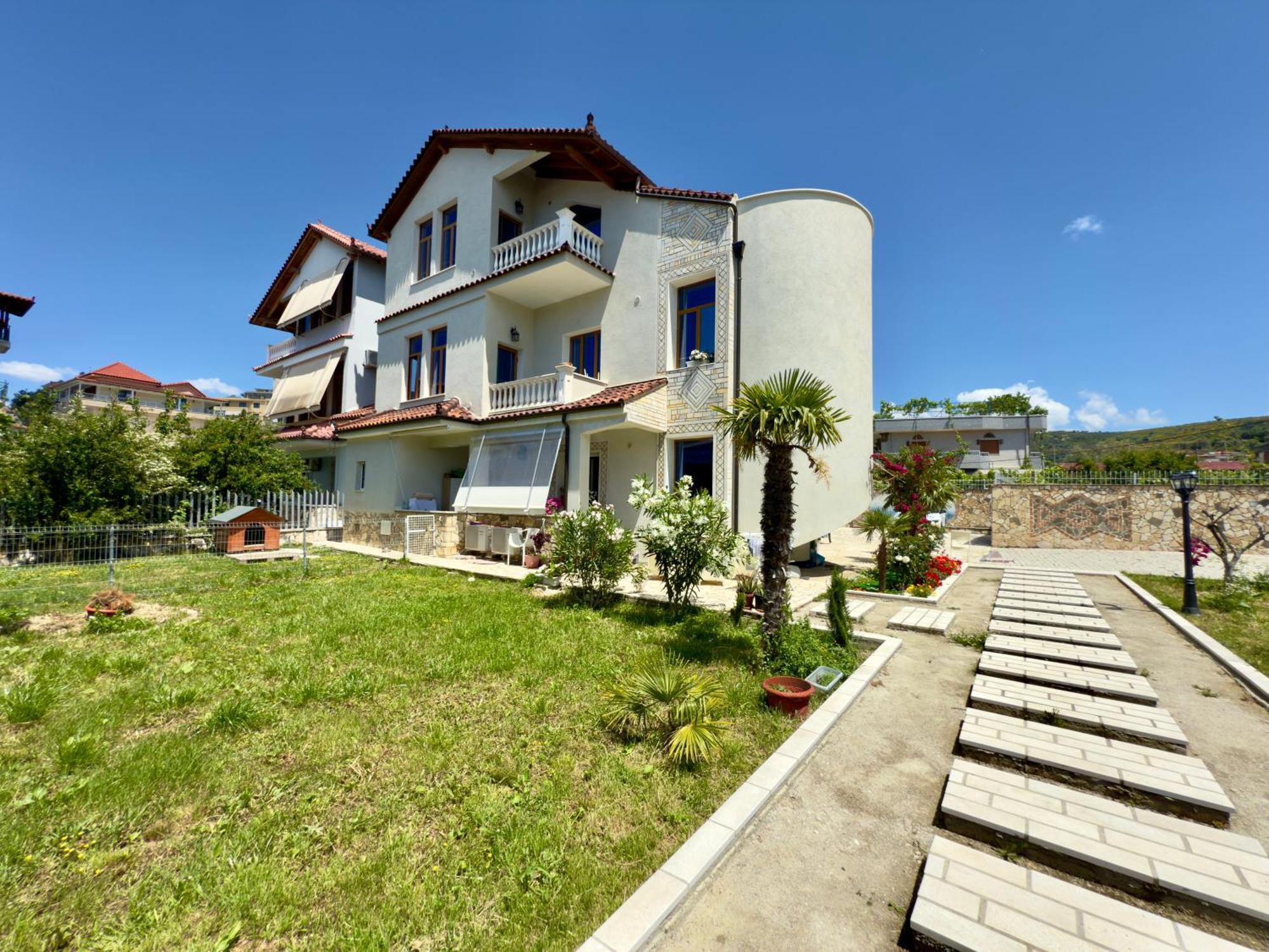 Villa Ida Apartments Vlorë エクステリア 写真