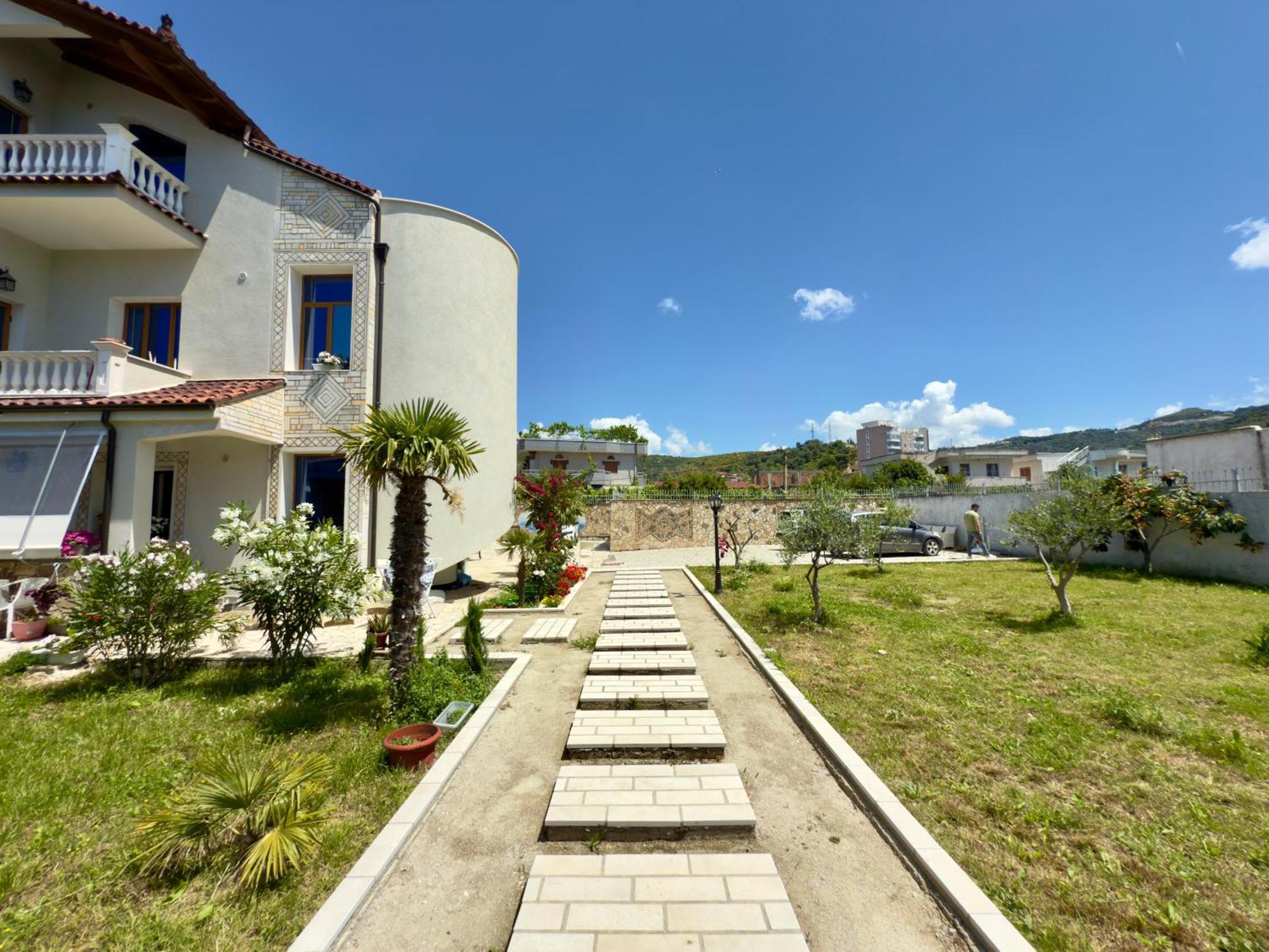 Villa Ida Apartments Vlorë エクステリア 写真
